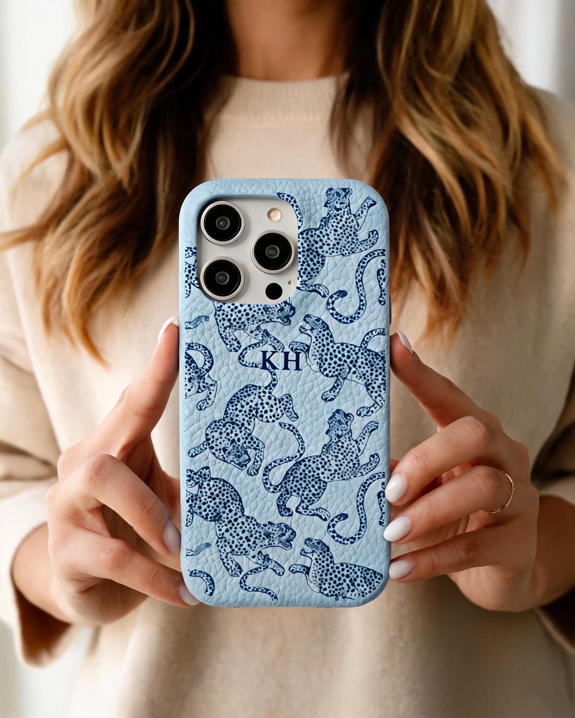 Leopard Print Pebble Grain Personalised Case