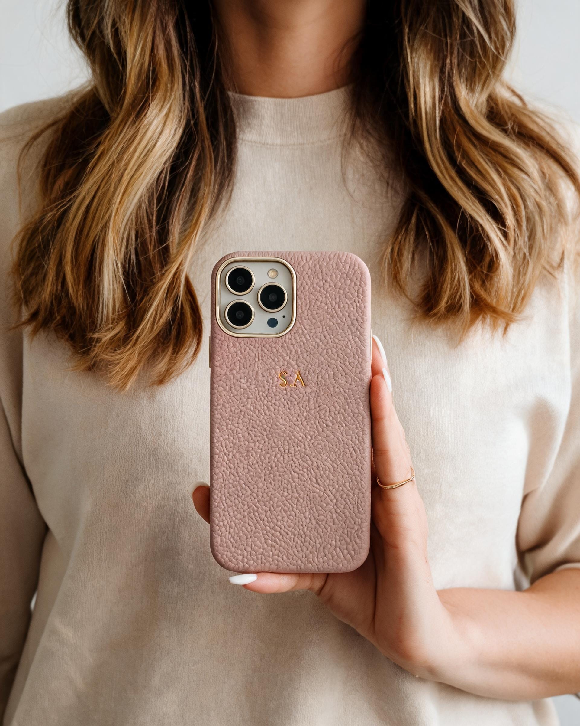 Pebble Grain Gold Trim Personalised Case